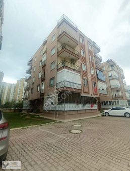 Elit Semt Meydankavağında Fırsat Daire Site 3+1 Asansörlü Katta