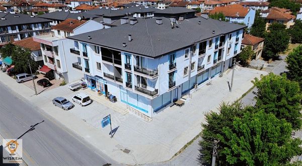Hamidiye Mahallesinde Cadde Cepheli Zemin Kat Satılık Dükkan