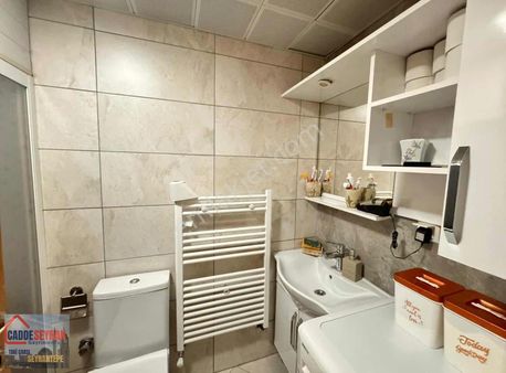 Cadde Seyrandan Satlık Sarı Toki 3+1