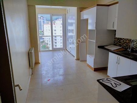 Hürriyet Mah. Kuzey Çevre Yolu Satlık 4+1 Ferah Daire