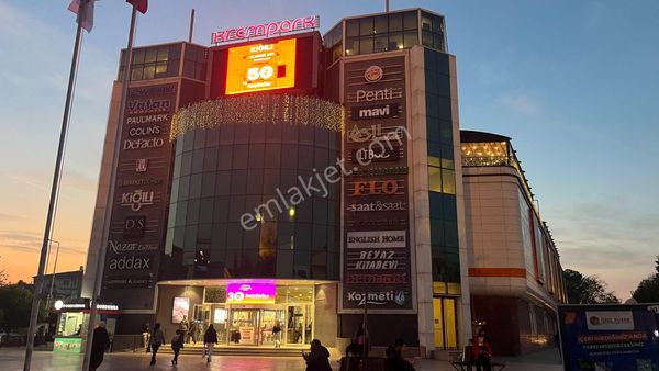 Kültür Mahalesi'nde Krempark Avm'de Devren Satılık İş Yeri