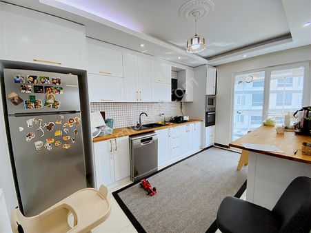 Tuğra'dan Hürriyet Mahallesin'de Butik Site İçerisinde 3+1 Daire