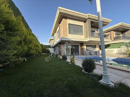 Ayalp'ten Körkünde Fırsat Full+full Havuzlu Panjurlu Villa
