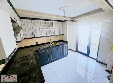 Cihandan Yunus Emre Mah Şehir Hastane Ve Anteras Yakını 4+1