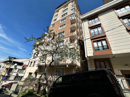 ▃artemin▃zümrütevler'de Adalar Manzaralı Ön Cephe 9.kat 95m² 2+1