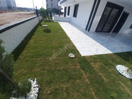 Didim Efeler Mah Satılık Müstakil Bahçeli