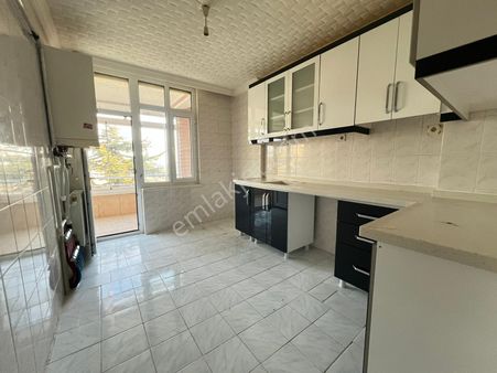 Engin Emlak'tan Asansör'lü Ara Kat 3+1 Daire