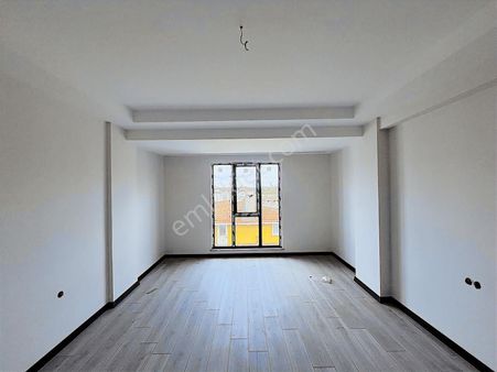 Akdoğanlardan Hızlı Tren Porjesi Dibinde Lüx 3+1 135m2 Daireler