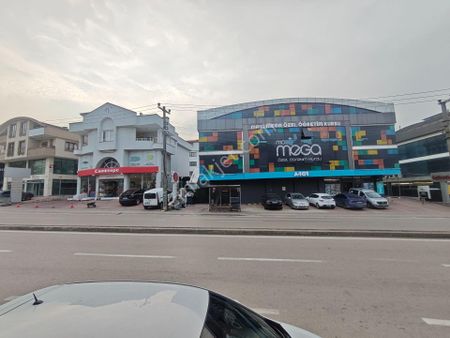 Beşevler Küçük Sanayi Girişinde Merkezi Konumda Kiralık Dükkan