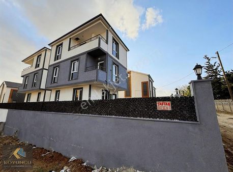 ^^koyuncu Gyrm^^yeniçiftlik Merkez Deniz Manzaralı 4+1 Lüx Villa