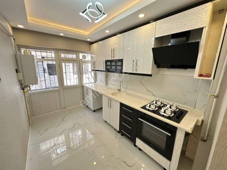 Mareşal Çakmak Mh 3+1 Bağımsız Yüksek Girişte Full+full Yapılı Daire