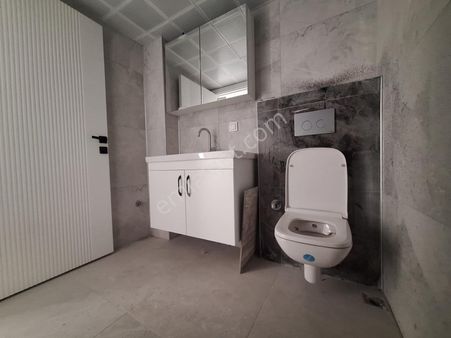 Sıfır 1+1 Daire Modern Tasarım, Merkezi Konum, Yatırıma Uygun!