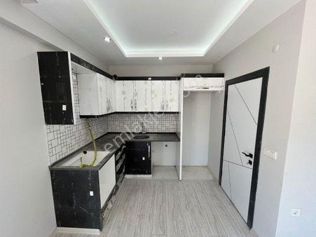 Menemen Merkezde 2+1 Satılık Daire