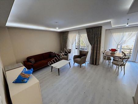 Bafra-emirefendi Mahallesinde 2+1 Satılık Daire !!!