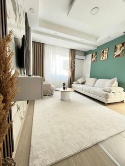 Ulus Anayolu Üzeri Balkonlu Sıfır Lüks Apart