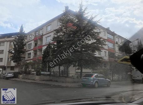 Turyaptan Bahçelerüstünde 3+1 Salon Bağımsız Mutfak Ara Kat