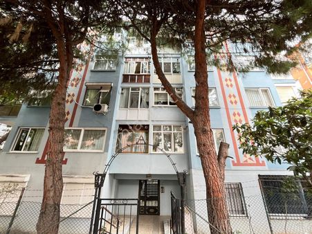 ▃artemin▃ideal Sitesi'nde Yeşillikler İçerisinde 115m² 3.kat 3+1