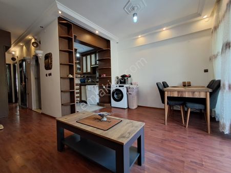 Turyap'tan Eski Foça Merkezde 2+1 Eşyalı Kiralık Daire