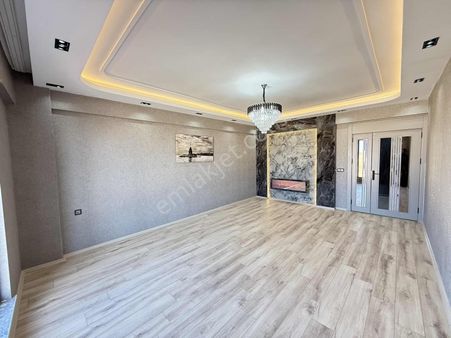 Ayalp'ten Beştepe'de Ultra Lüks 3,5+1 Satılık Fırsat Daire!