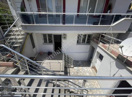 Hly Gayrimenkulden Plevne Mahallesinde 4+1 Kiralık Daire