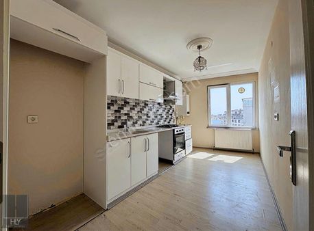 Hly Gayrimenkul'den Çay Mah.de 2+1 Ayrı Mutfaklı Satılık Daire