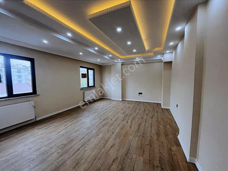 Veffa Gayrimenkulden Çayırova Özgürlükte Satılık 3+1 Üst Dubleks