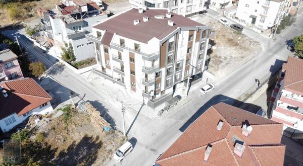 Hly Gayrimenkul'den Yıldız Mahallesinde Sıfır 2+1 Satılık Daire