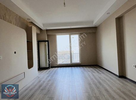 Valleyden Hürriyet Mah.de 5 Yıldızlı Yaşam Standartlarında 2+1