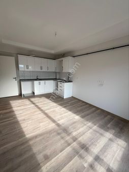 Yeni Mahallede Kiralık 2+1