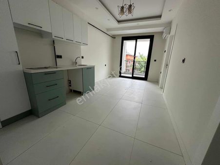 Özel Sağlık Arkası Tek Tapu Çift Apart Fırsatı