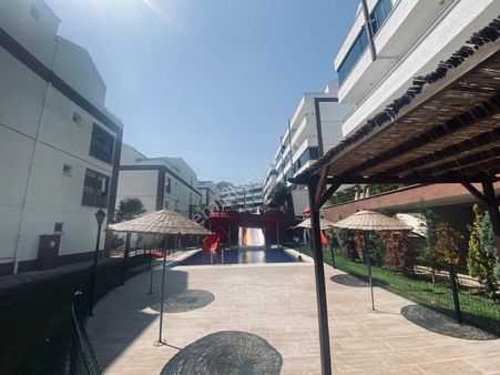 🏡 Mudanya Halitpaşa | Havuzlu Sitede 2+1 Bahçe Katı Daire