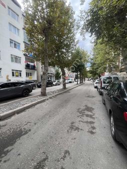 Deniz Emlaktan İstasyon Cadde Üstü 2+1