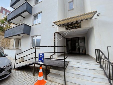 Şeyhcui'de Satılık 2,5+1 Daire Deniz Emlak'da