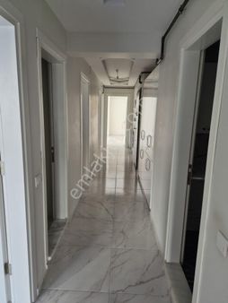 Yeşil Mahalle'de Hastane Yakını, Kombili 3+1 Kiralık Daıre