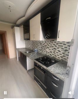 Turgut Özal Mh Metrobüze 2 Dakk Mesafede Asansörlü Daire