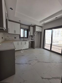 Ender Uysal Gayrimenkulden Bağbaşında Satılık 2+1 Sıfır Daire...