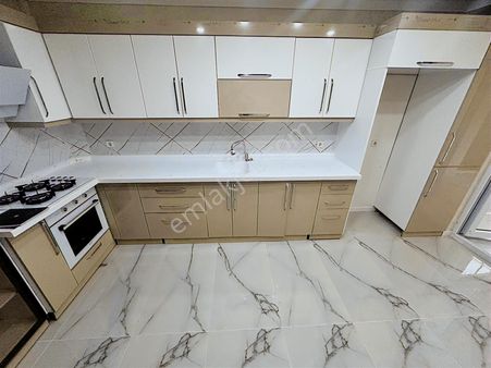 Sıfır Daire 156 M² Net Full Yapılı