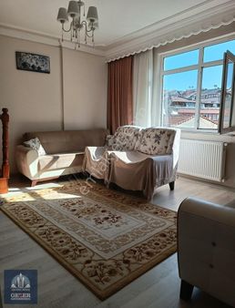 Satılık Küçükköy Bilge Hastanesinin Dibinde 5+1 Dublex Daire