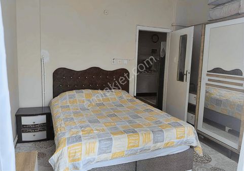 Kartal Hürriyet Mah Arsa Payı 48 M2 Olan 3+1 Satılık Daire