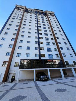 Yakacık'ta 3+1 Satılık Deniz Manzaralı Oturuma Hazır Sıfır Daire