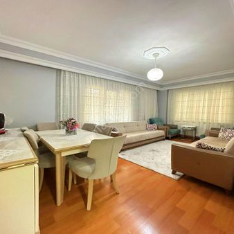 Beylikdüzü Yakuplu'da Satılık 2+1 Metrobüse Yakın Daire