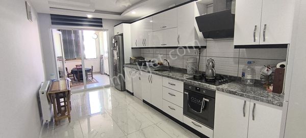 Edis Emlak'tan Satılık 19 Mayısta Site İçinde 3+1 Lüx Daire