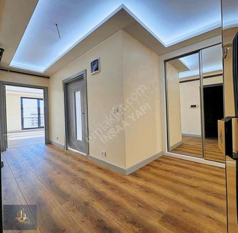 İnşa'dan Beylikdüzü Kavaklı'da 5+2 Dubleks Deniz Manzaralı Daire