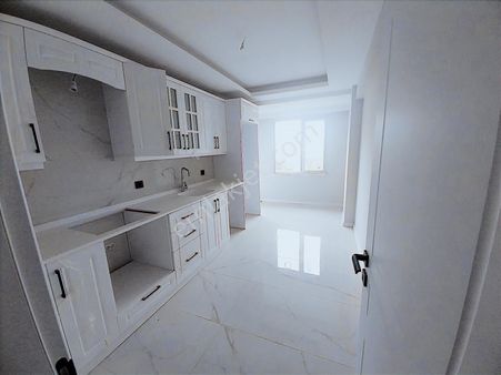 Edis Emlak'tan Satılık Mutfak-salon Ayrı 2+1 Daire