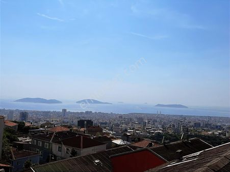 Gülsuyu'nda Satılık Full Deniz Manzaralı Satılık 3+1 Daire