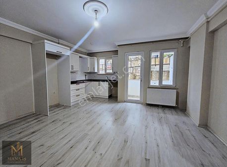 Mânâ İş Gayrimenkul Aksu Satılık 2+1