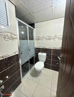 Çözüm Emlak'tan Cadde Üzeri 3+1 K. Mutfak Ara Kat Satılık Daire