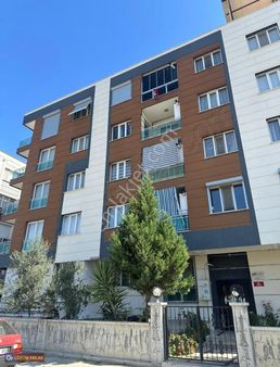 Çözüm Emlak'tan 2+1 Ön Cephe Karanlık Odasız Satılık Daire