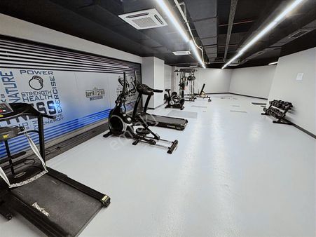 Kartal Dünya Şehir 2+1 Site İçinde Satılık Daire