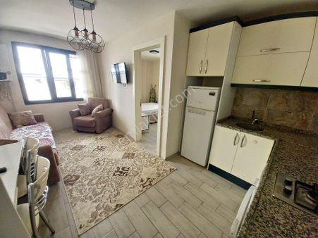 Kz Grup'tan Asmalıevler'de Arakat 1+1 50m2 Kiralık Eşyalı Apart